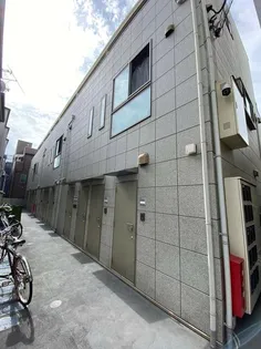 東京都渋谷区本町2【アパート】の外観