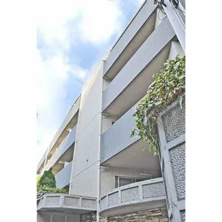 プレール高田馬場【1階】の外観
