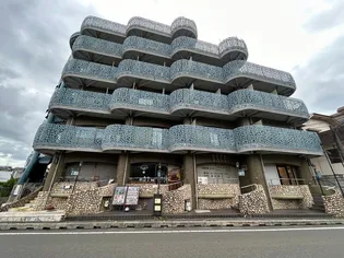 嶋本マンションVIII【3階】の外観