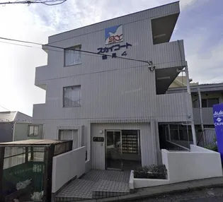 スカイコート鶴見第4【4階】の外観