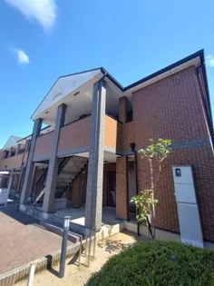 カサリラ【2階】の外観