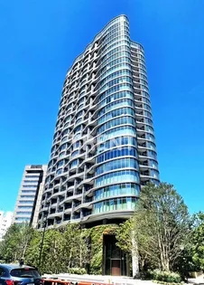 パークコート神宮北参道ザタワー【16階】の外観