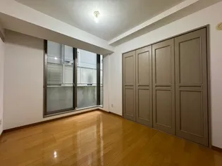 ユーザンコート【2階】の居間