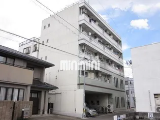 本町ビル【5階】の外観