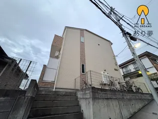 フルール井土ヶ谷【2階】の外観