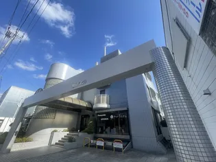 M I KーBUILDINGの画像