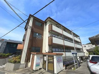 リベラルコートの画像