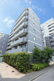 コンフォリア三田トロワ【6階】の外観