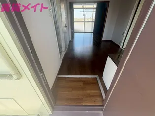 生桑台ハイツ【2階】の玄関