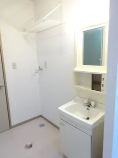 ビッグハットプラーザ【1階】の内装