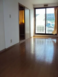 ビッグハットプラーザ【1階】の内装