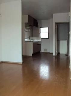 ビッグハットプラーザ【1階】の内装