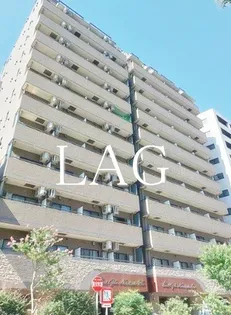 東京都新宿区西新宿5【マンション】の外観