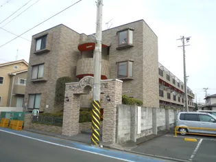 ロイヤルハイツ東八【2階】の外観