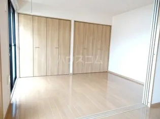 FOUNTAIN I【2階】の内装