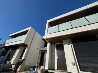 メゾン・ド・ファミーユ【2階】の外観