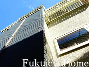 東京都世田谷区北沢5【アパート】の外観