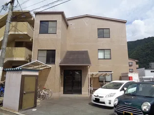 グラース沖本の画像