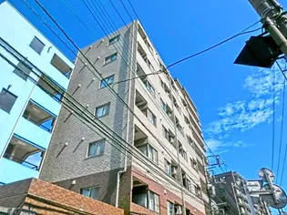 プレール新宿落合【1階】の外観