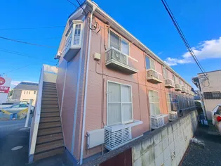 ラ タジュールの画像