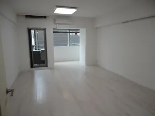 東京都千代田区内神田2【マンション】の外観