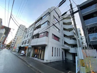 メゾンドール大町【4階】の外観
