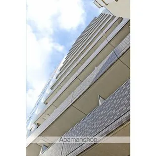 東京都新宿区西早稲田2【マンション】の外観
