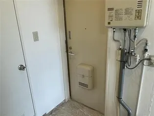 ステラI【2階】の玄関