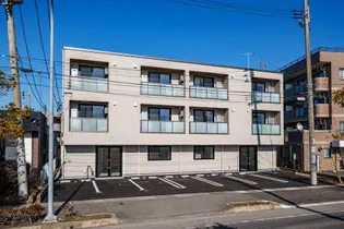 リッシュあけぼの【3階】の外観