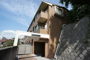 神奈川県横浜市港南区上大岡東2【マンション】の外観