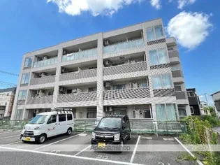 ユニヴァリィ ルークス【2階】の外観