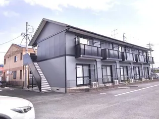 三重県鈴鹿市岸岡町【アパート】の外観