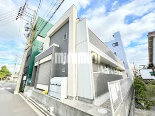 クレフラスト道徳駅前の画像