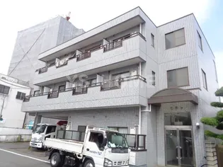 東京都中野区松が丘2【マンション】の外観