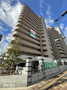 広島県広島市中区西白島町【マンション】の外観