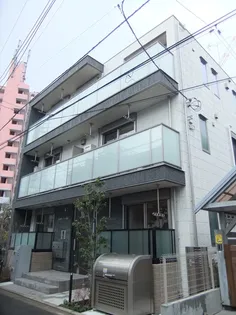 Quatre Feuilles【1階】の外観