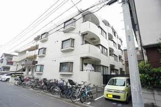 アポロランド【1階】の外観