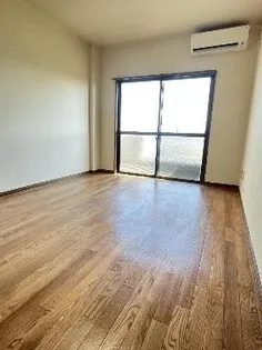 トーヨーハイム【3階】の居間