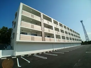 ビッグイースト ワン【3階】の外観