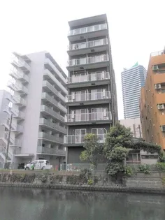 YMPF【3階】の外観