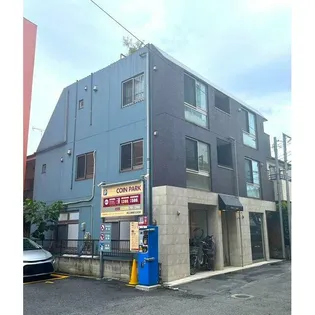 ミヤコウエスト【2階】の外観