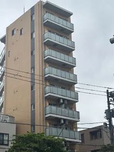 フェール東新宿【4階】の外観