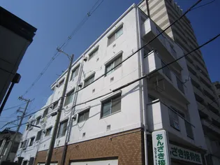 月見山マンション【3階】の外観