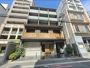 DearCourt四条烏丸【1階】の外観
