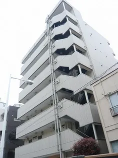 スプリームサカイの画像