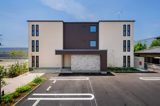 ヴィアソーレ【1階】の外観