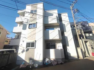 メゾン リヴィエール【1階】の外観