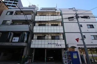 タウンパレスコヤマ【2階】の外観