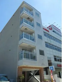 ビーカーサヨコハマヒガシの画像