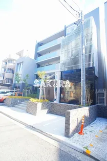 D LARGO鶴見の画像